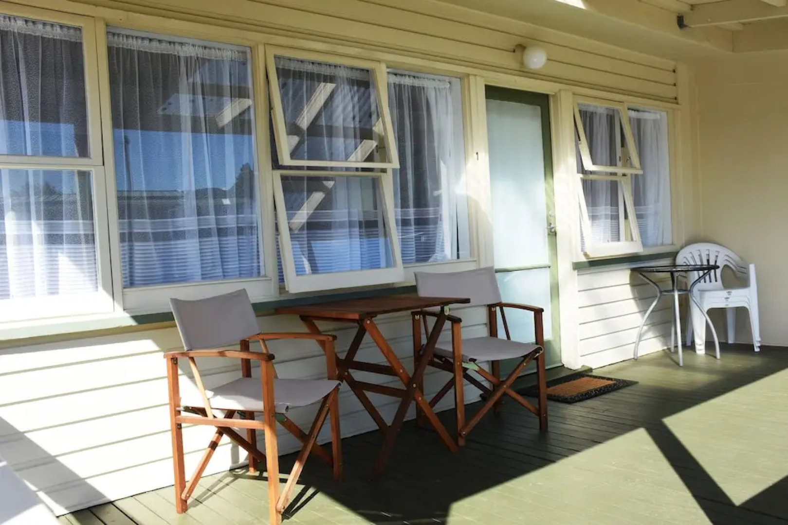 Featherston Motels And Camping