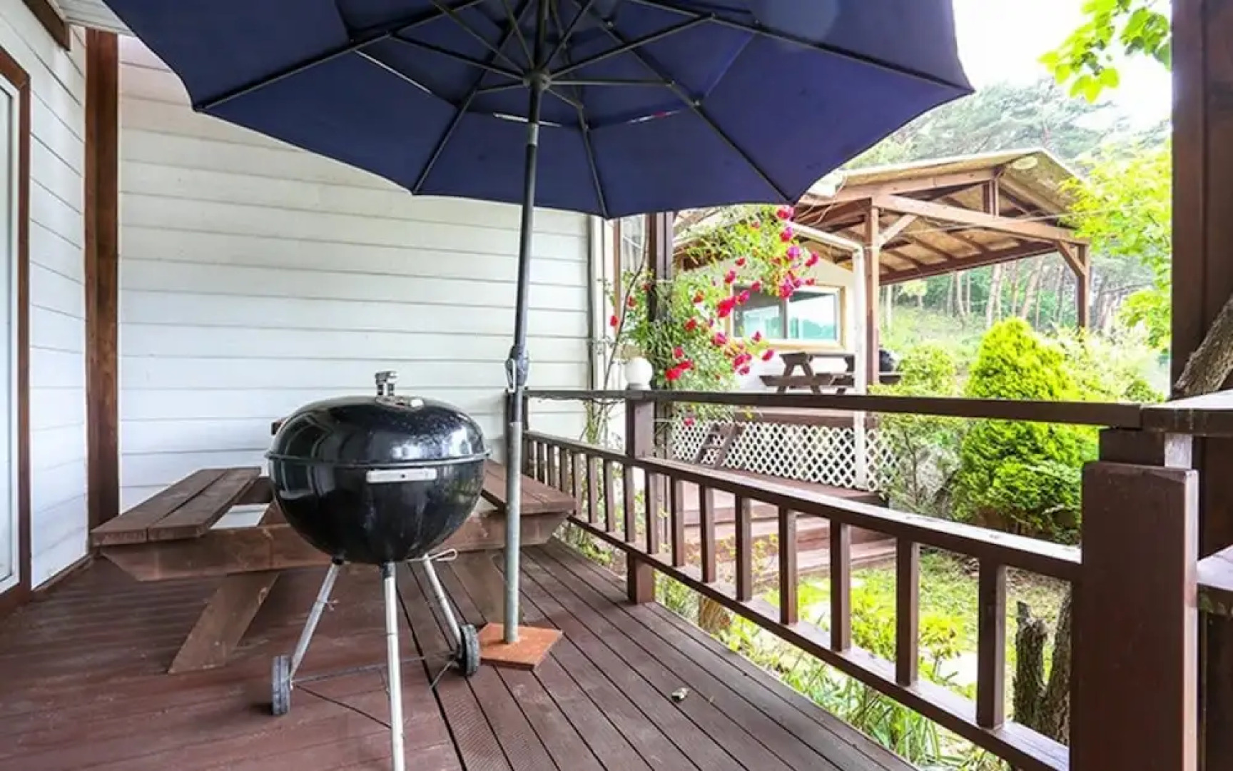 Taean Pineberg Pension