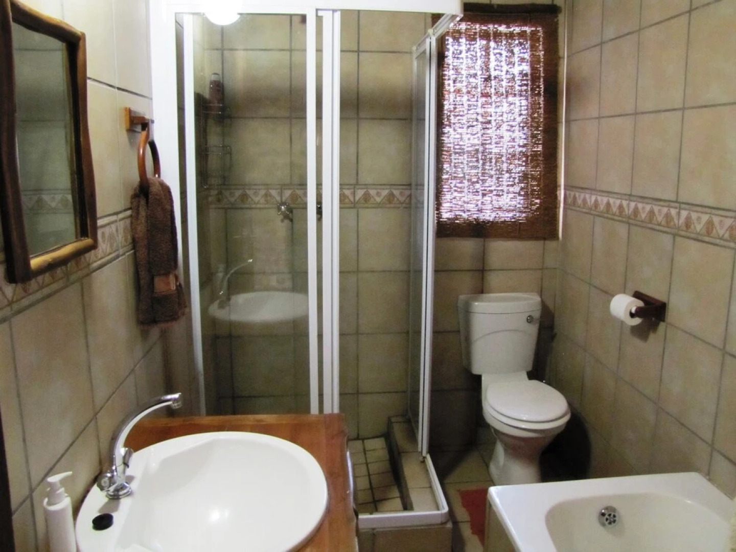 Umvangazi Rest - Enjoy a Relaxing, Rejuvenating and Peaceful Setting in the Bush