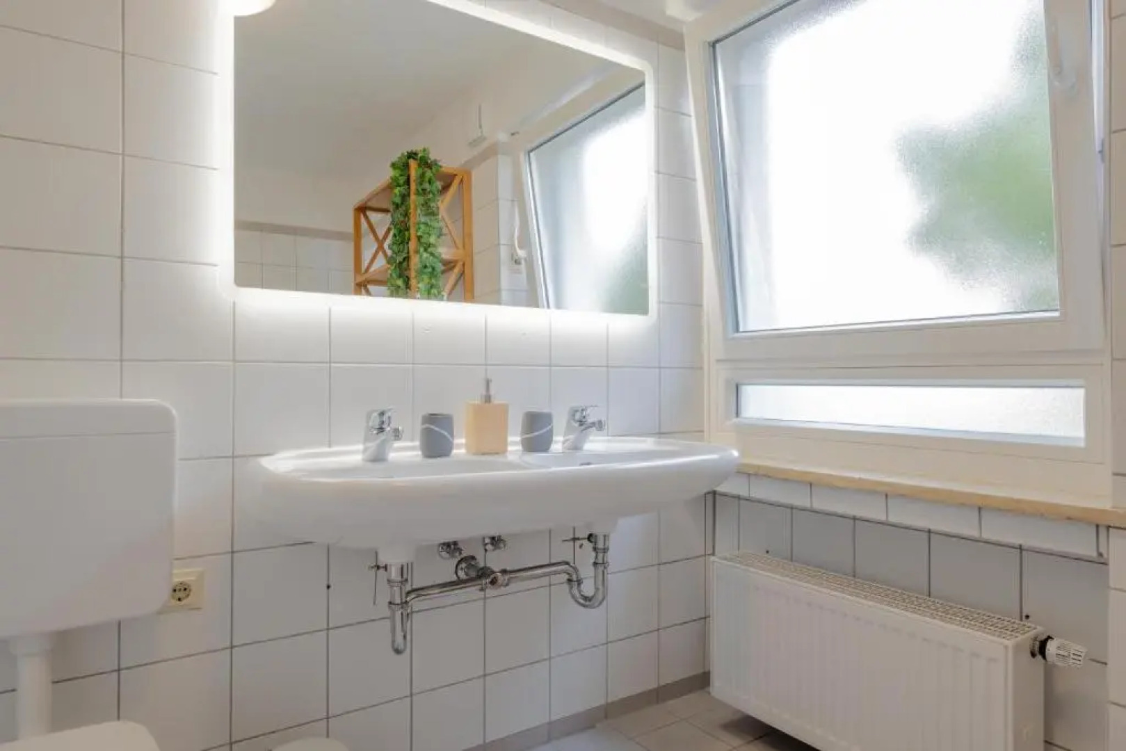 dreamcation - Ehemaliges Pfarrhaus, 3D-Tour, 4 SZ, Terrasse, BBQ, Küche, Garten, 140qm