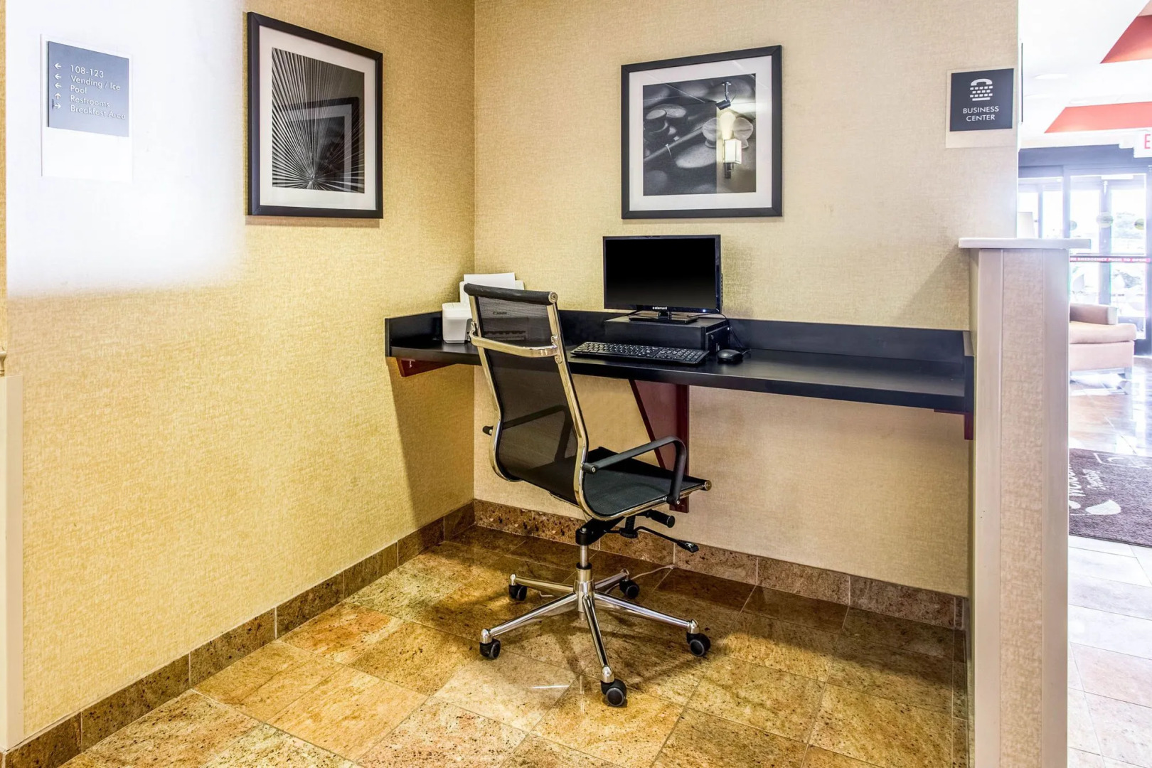 Sleep Inn & Suites Dyersburg I-155