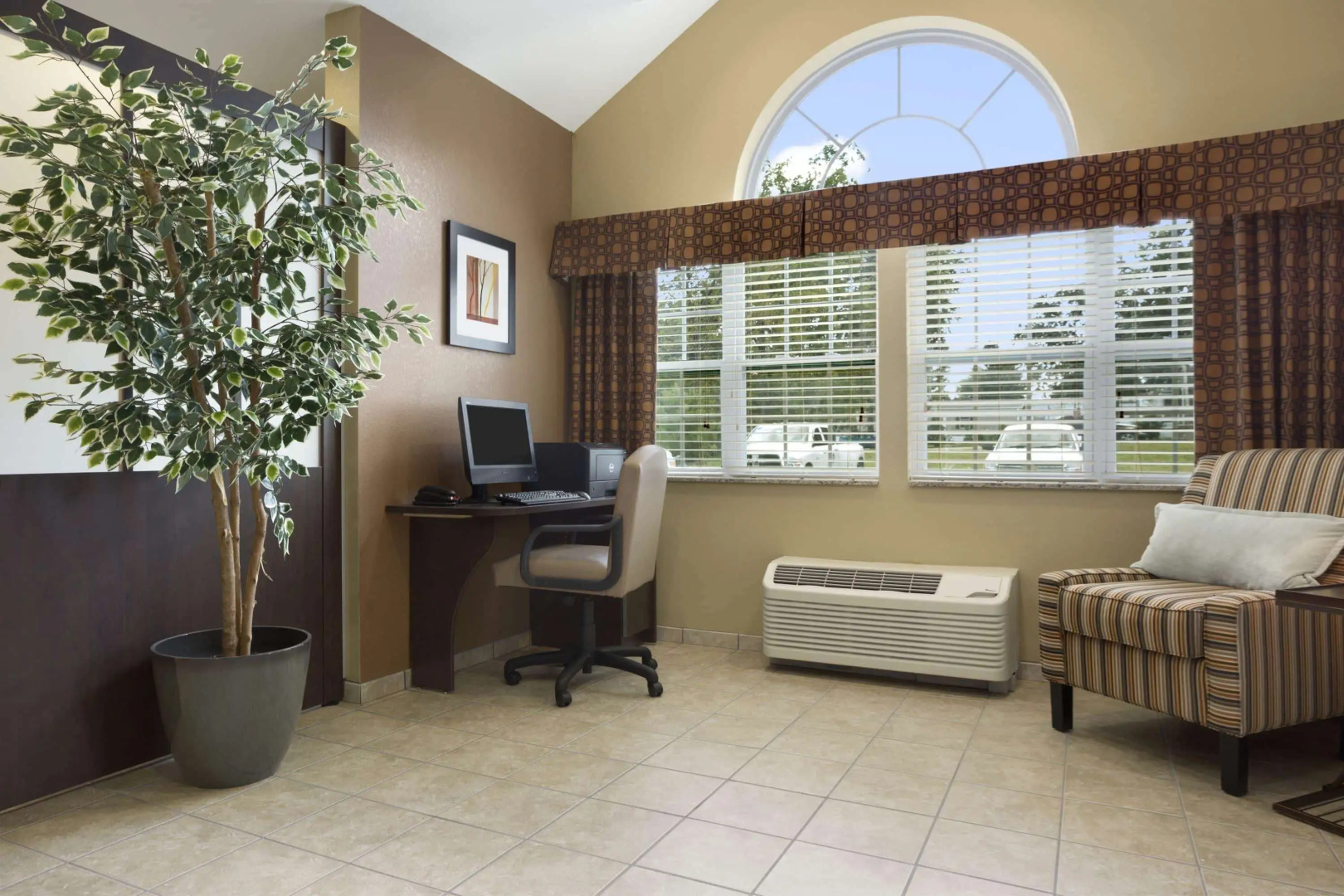 Microtel Inn & Suites by Wyndham Carrollton