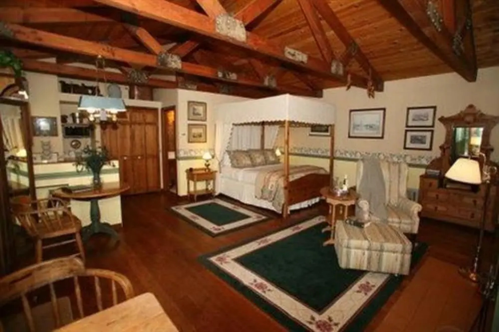 North Coast Country Inn