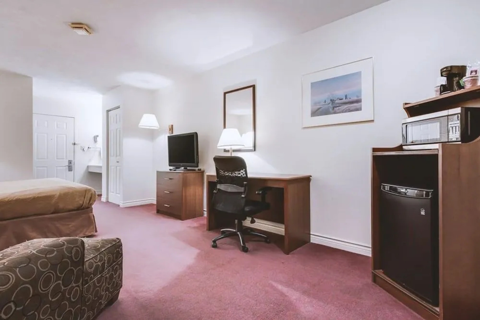 Sky-Palace Inn and Suites McCooK