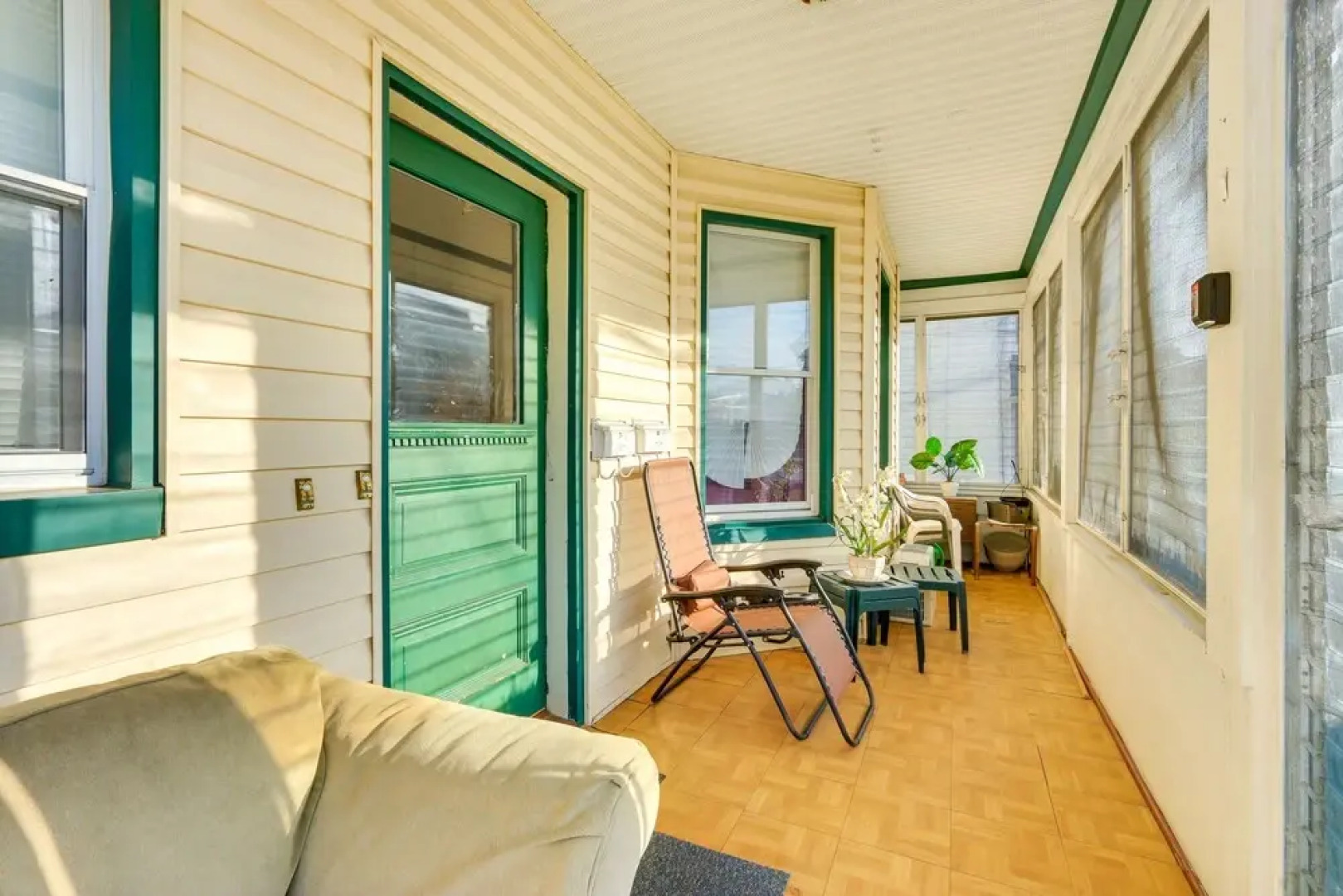 Cozy + Convenient West Orange Home - 16 Mi to Nyc!