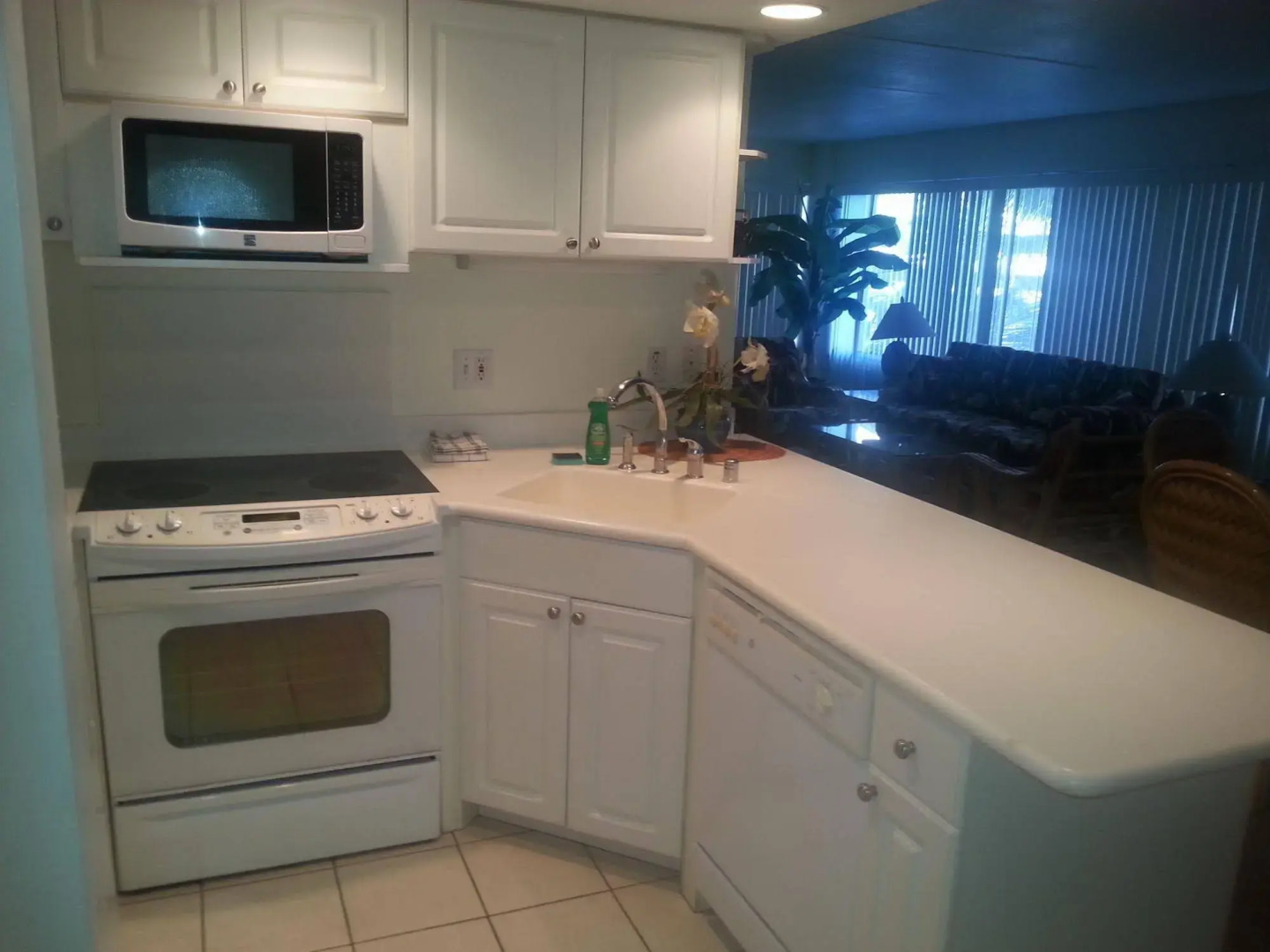 Ilikai Hotel by Hello Relaxation