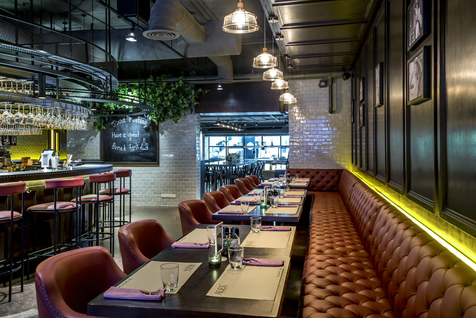 Отель Mercure Bangkok Sukhumvit 11