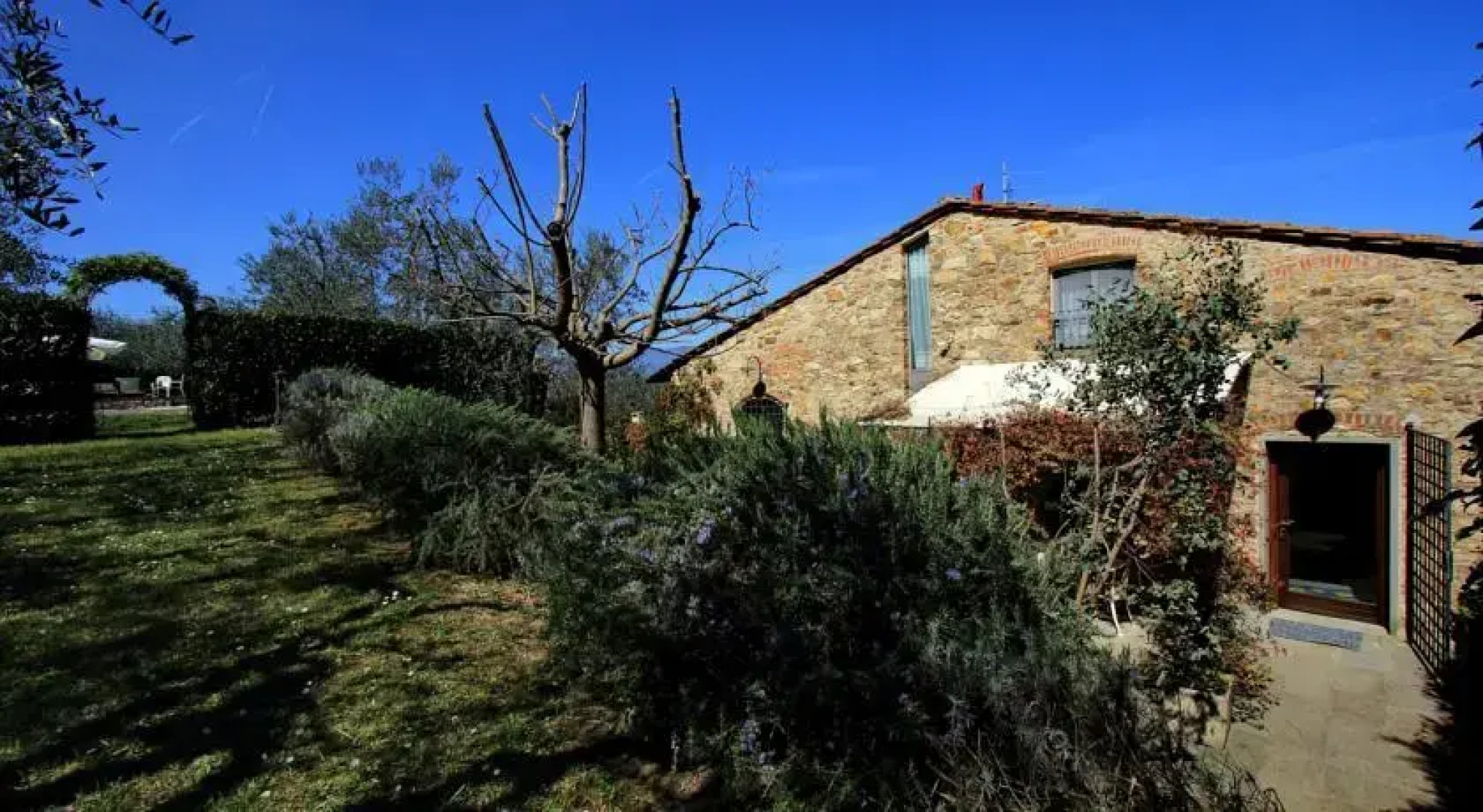 Oliver Guest House