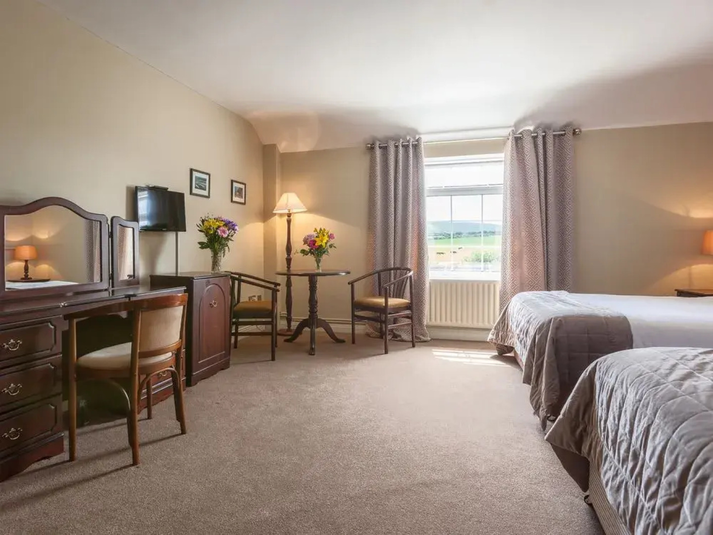 Dingle Peninsula Hotel