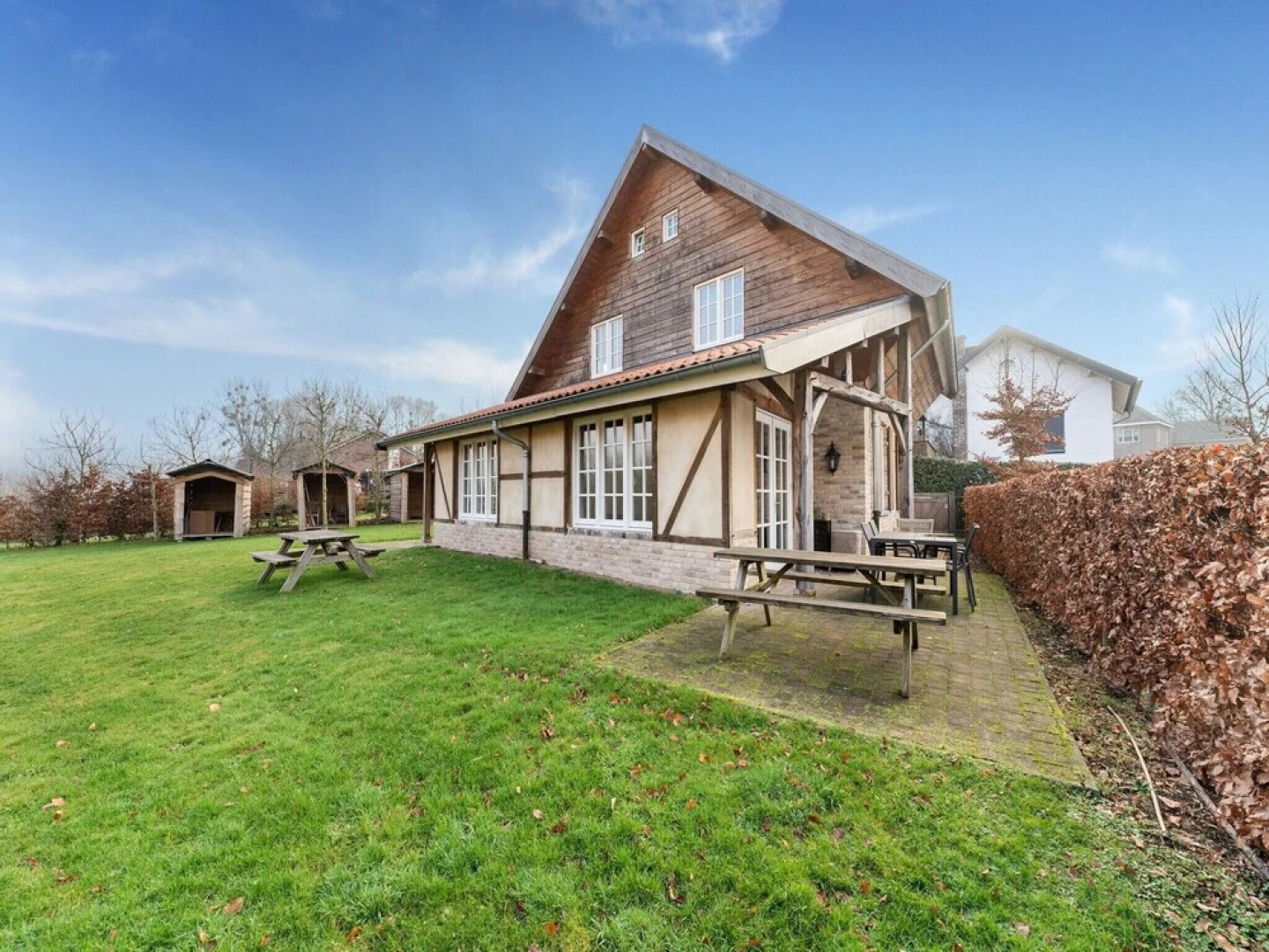 Royal Apartment in Slenaken With Terrace