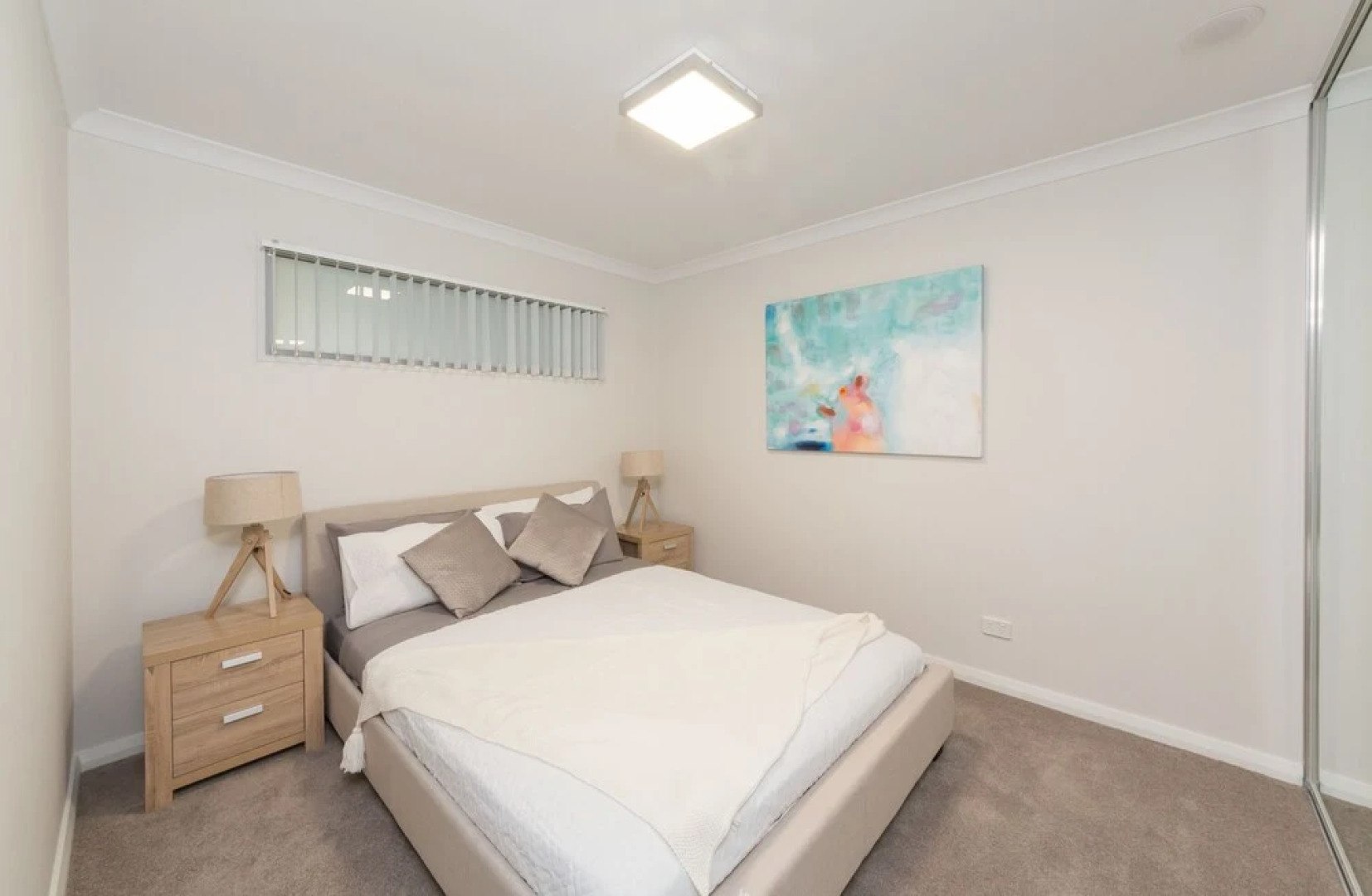 Lakeview Apartment Suite 17