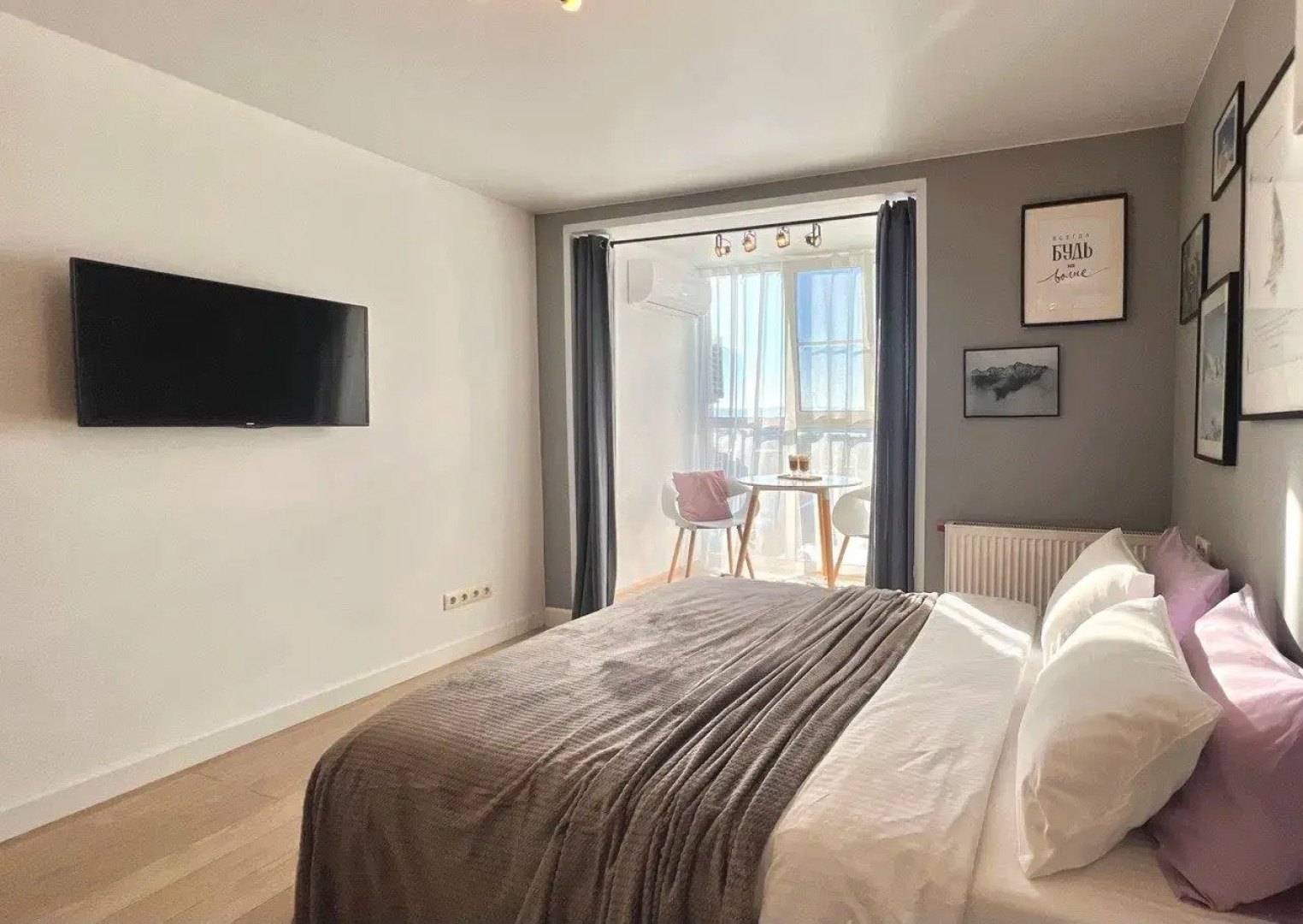 Апартаменты на улице Запарина 111