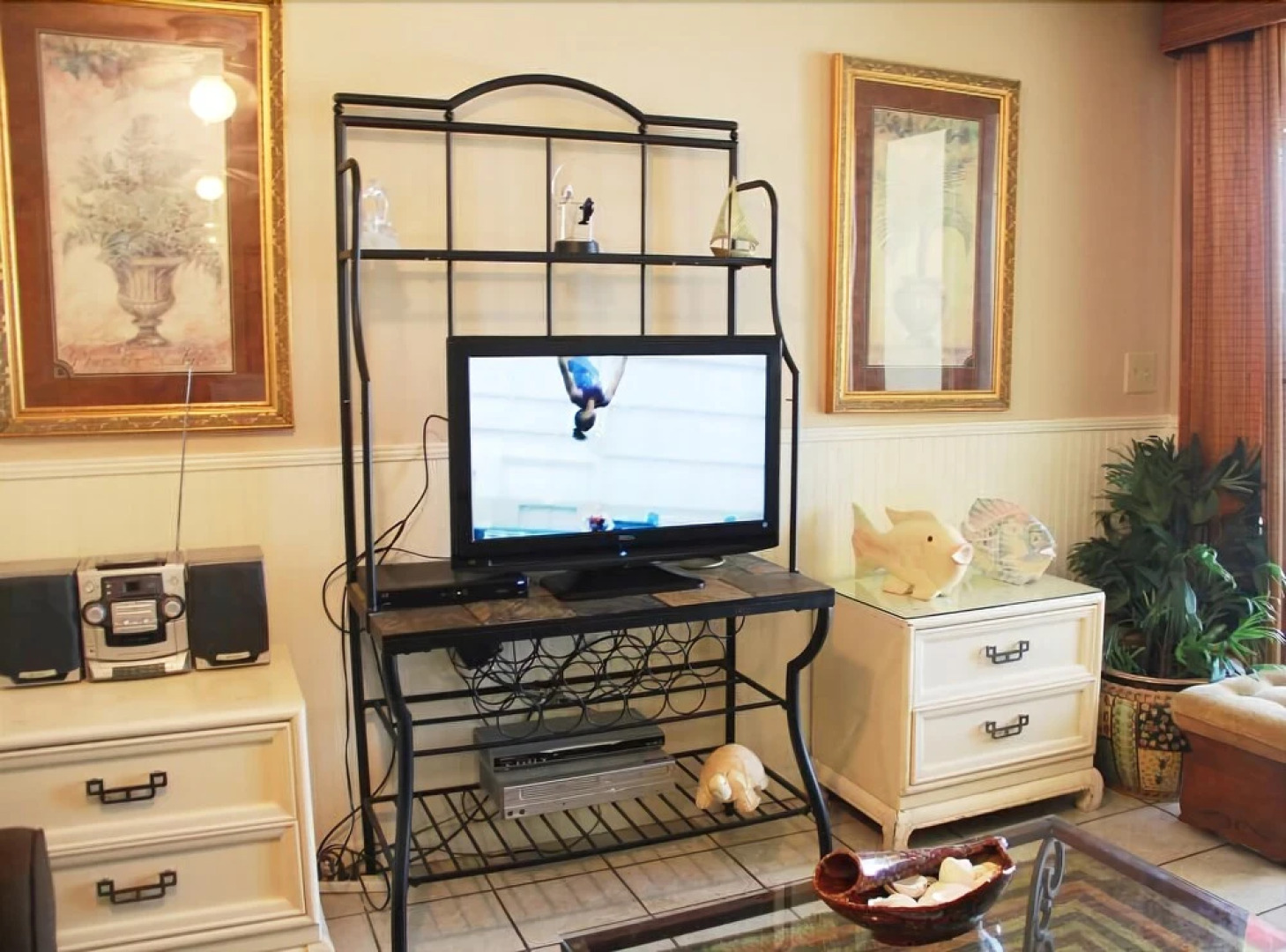 Phoenix II 2045 by RedAwning