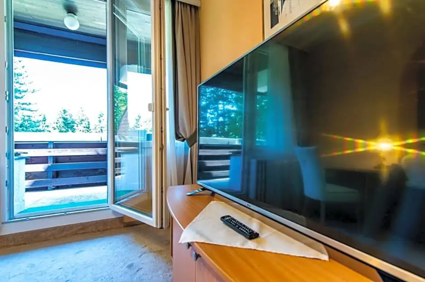 Jogar Továbbképző Központ és Hotel