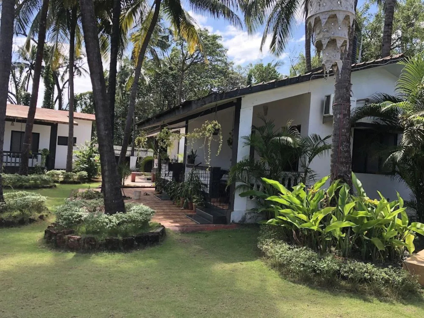 Piggy Hostel Vagator