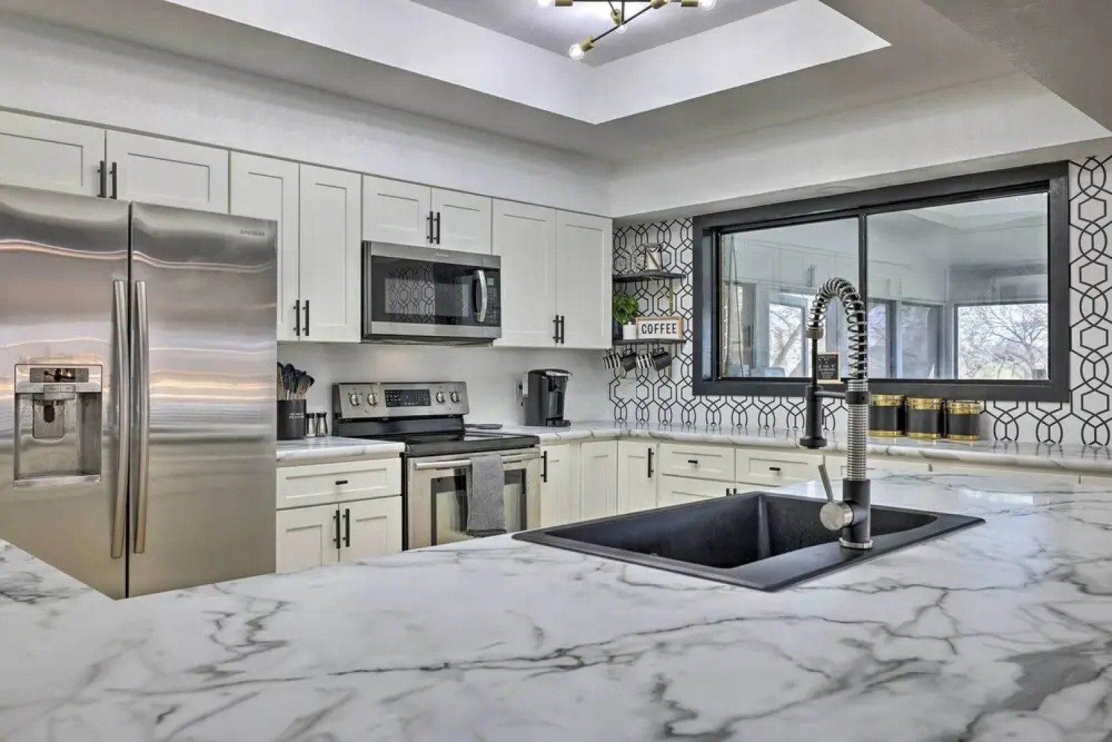 Riverfront Seguin Home w/ Dock: 3 Mi to Dtwn!