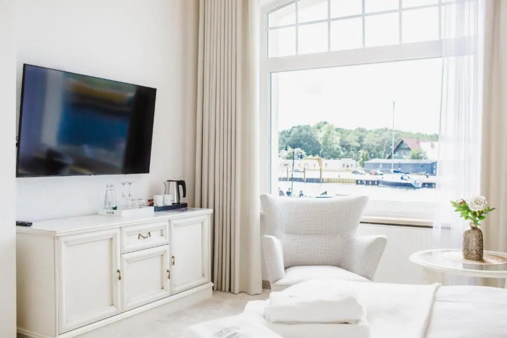 COLUMBUS Ustka - Marynarki Polskiej 2