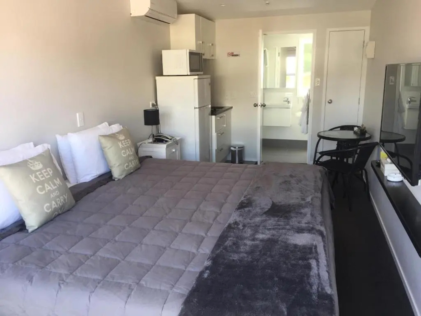 Bucklands Beach Waterfront Motel