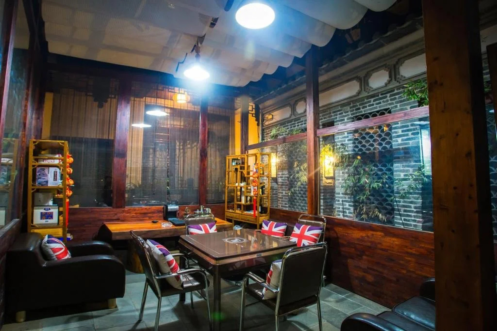 Tengchong Heshun Qishe Inn