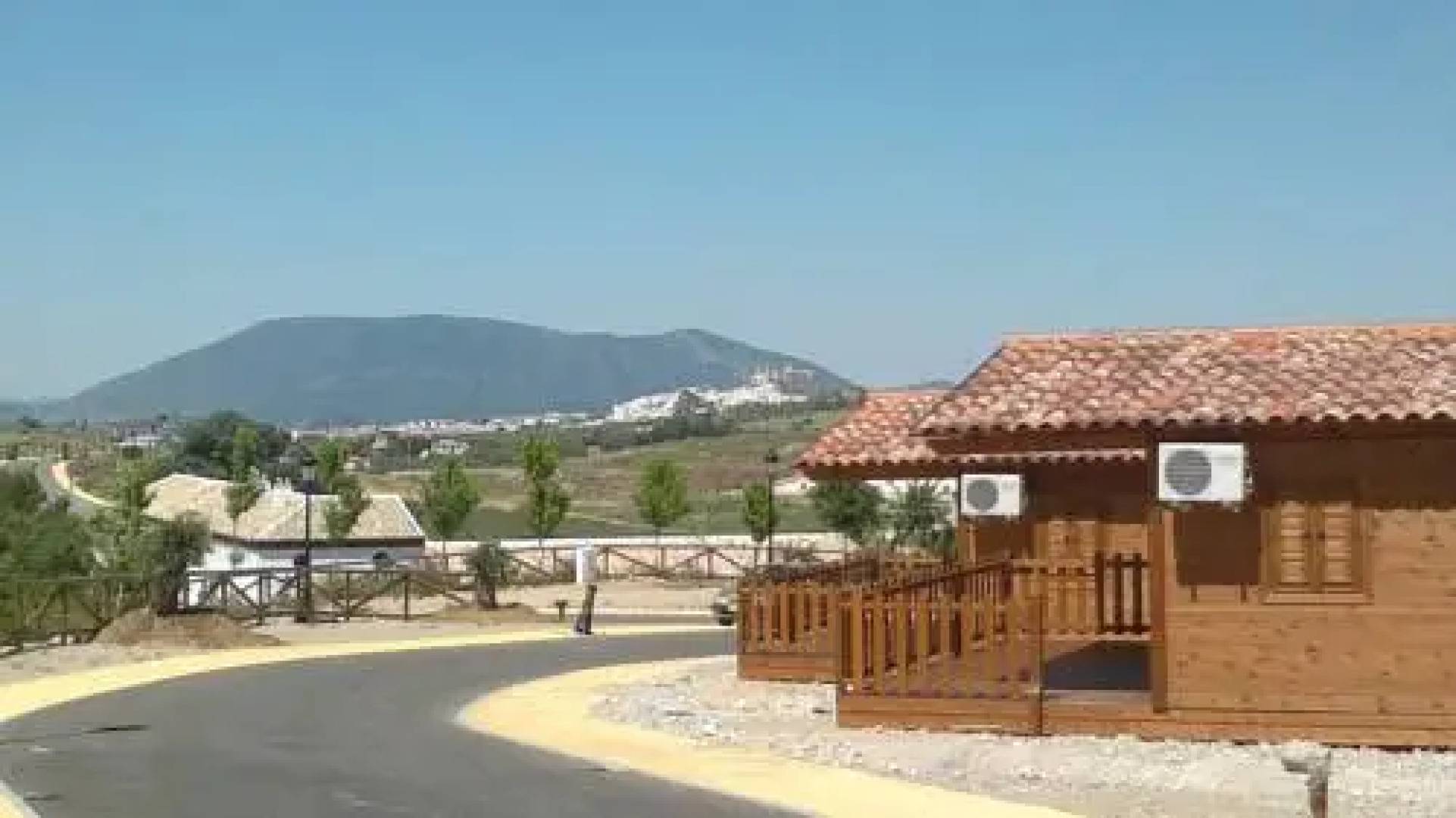 Camping Pueblo Blanco