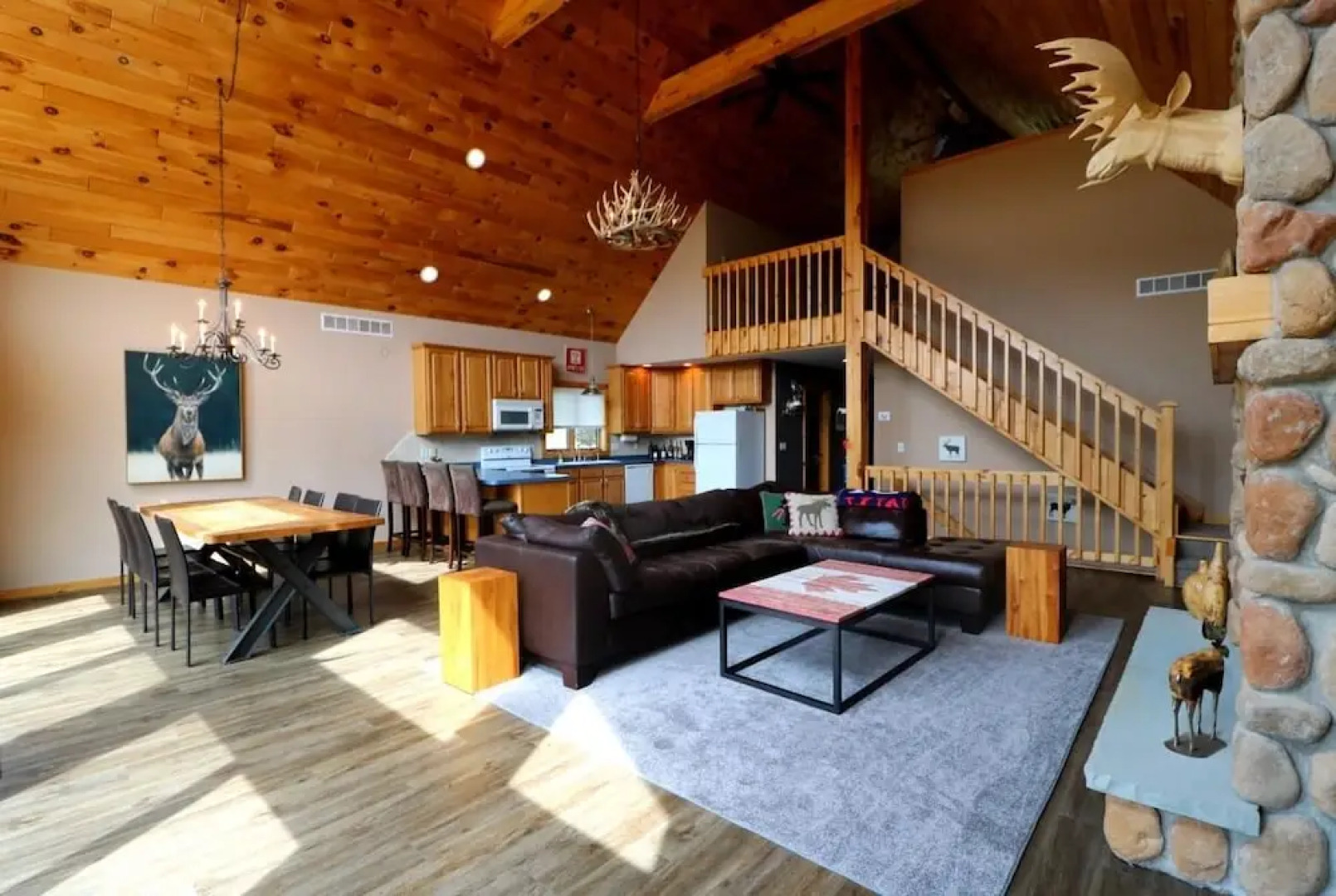 Northwood Views 4 Bedroom Chalet by Redawning