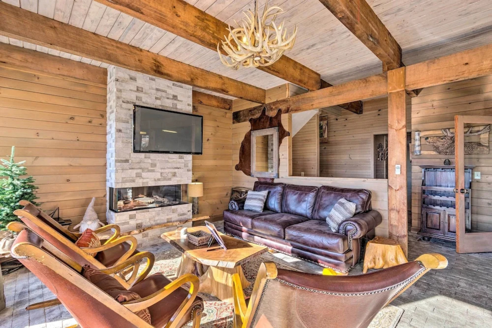 Golf, Sauna, Creek: Spectacular Smoky Mtn-view Gem