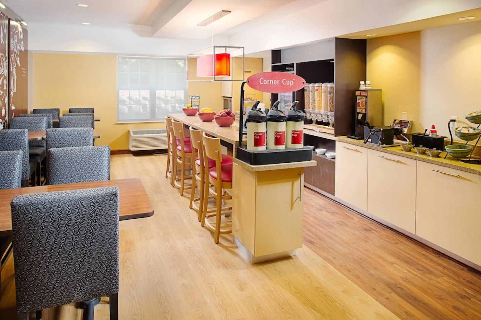 TownePlace Suites Manchester Boston Regional Airport