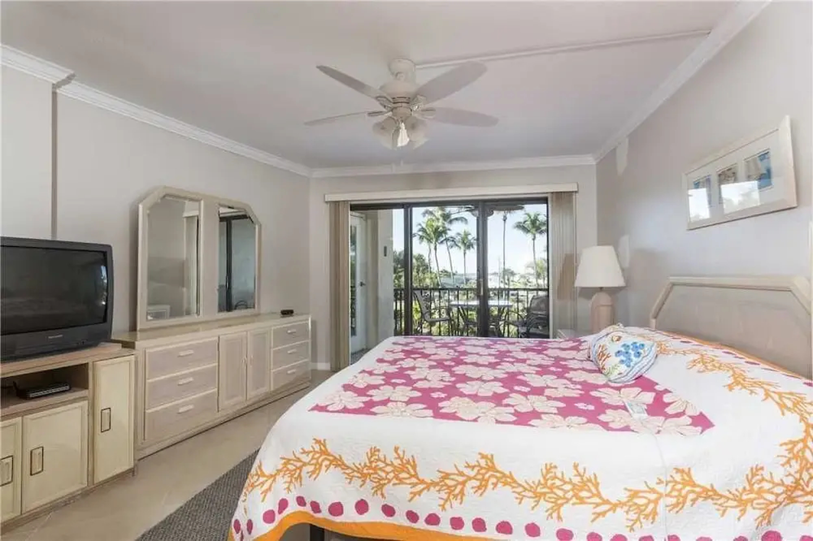 Harbor Towers Yacht & Racquet 324 - One Bedroom Condo