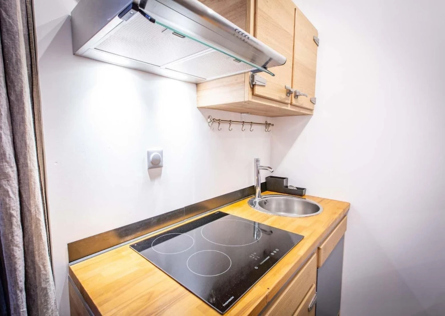 Studio in Brive-la-gaillarde, With Wonderful City View, Furnished Terrace and Wifi