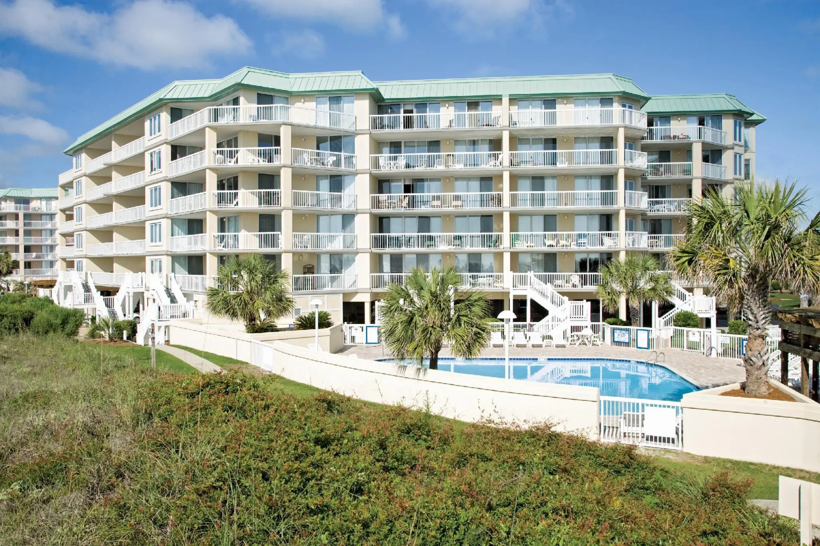 Litchfield Beach & Golf Resort