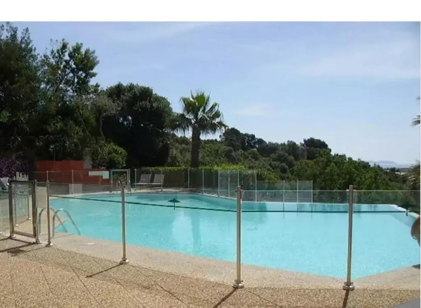 Superbe Duplex 35m2 vue mer avec piscine