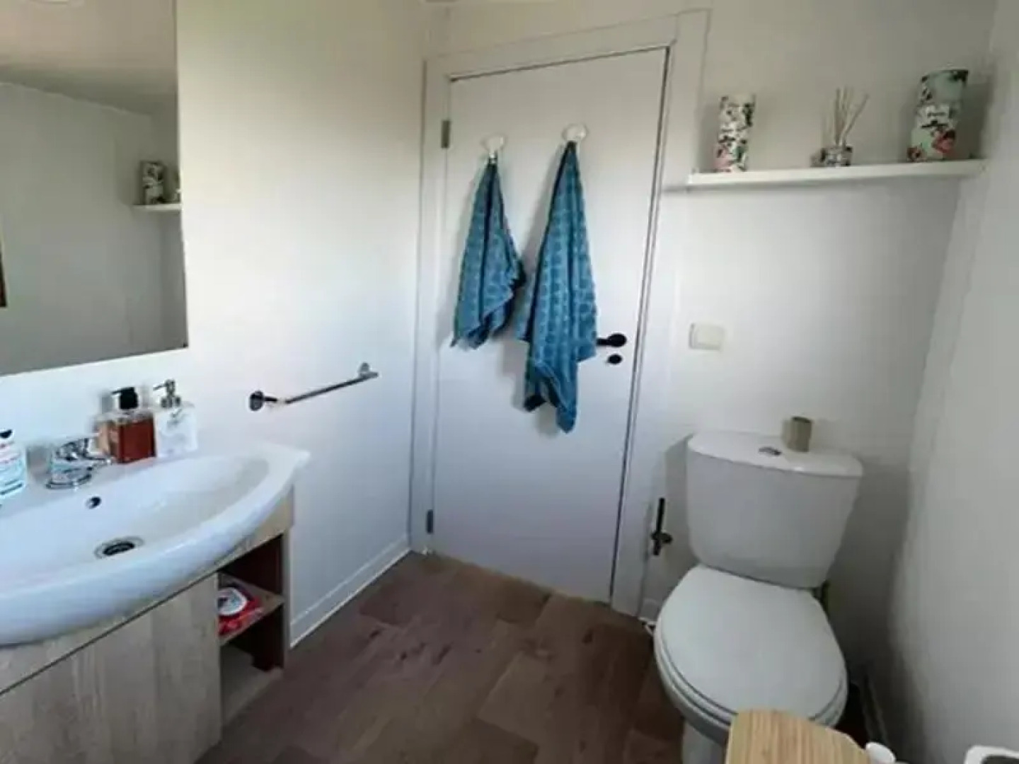 Apartamentos Via Street 3000