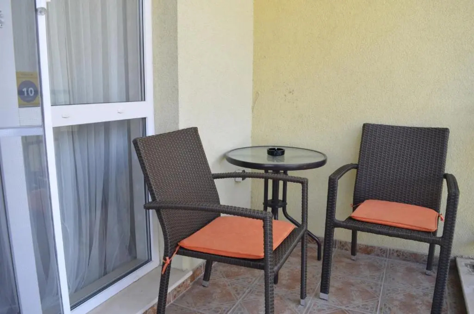 Apartment 3 In Complex Splendid