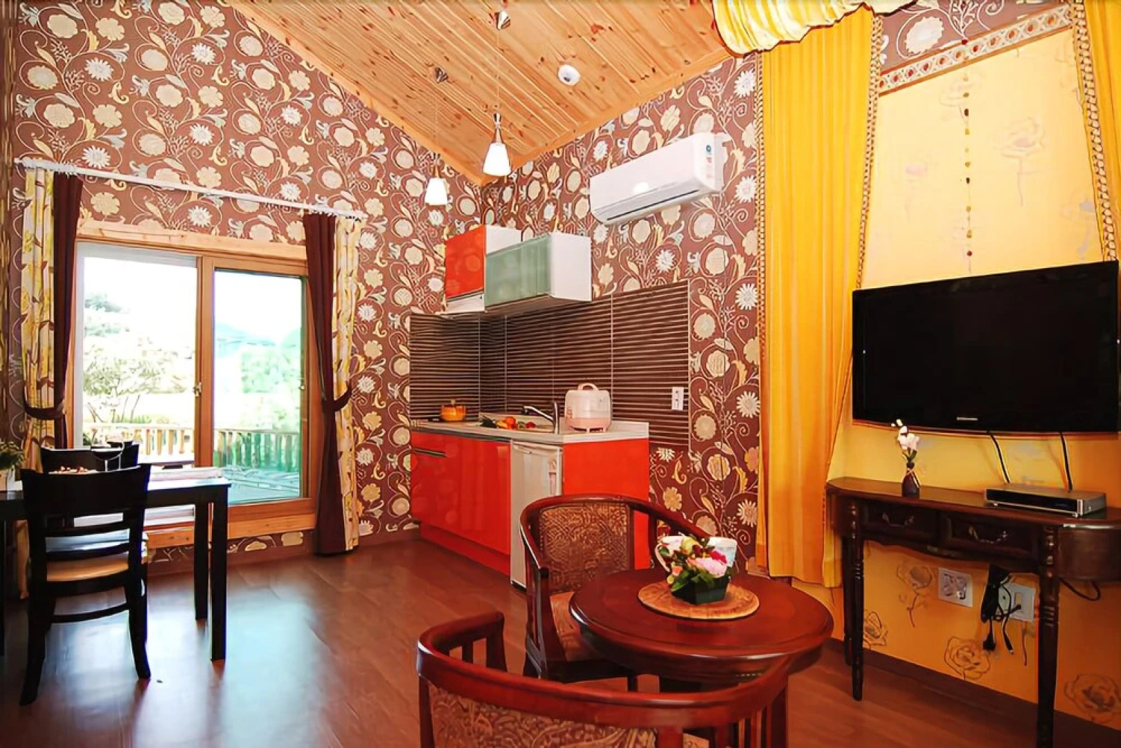 Yangpyeong Sigyekkot Pension