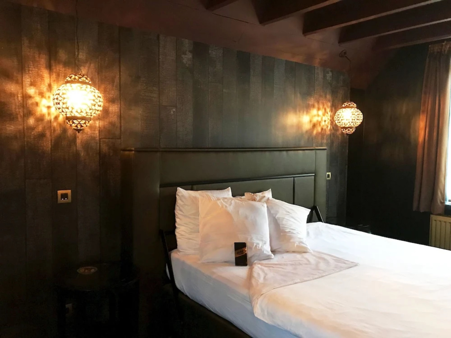 Love Hotel Domaine 10