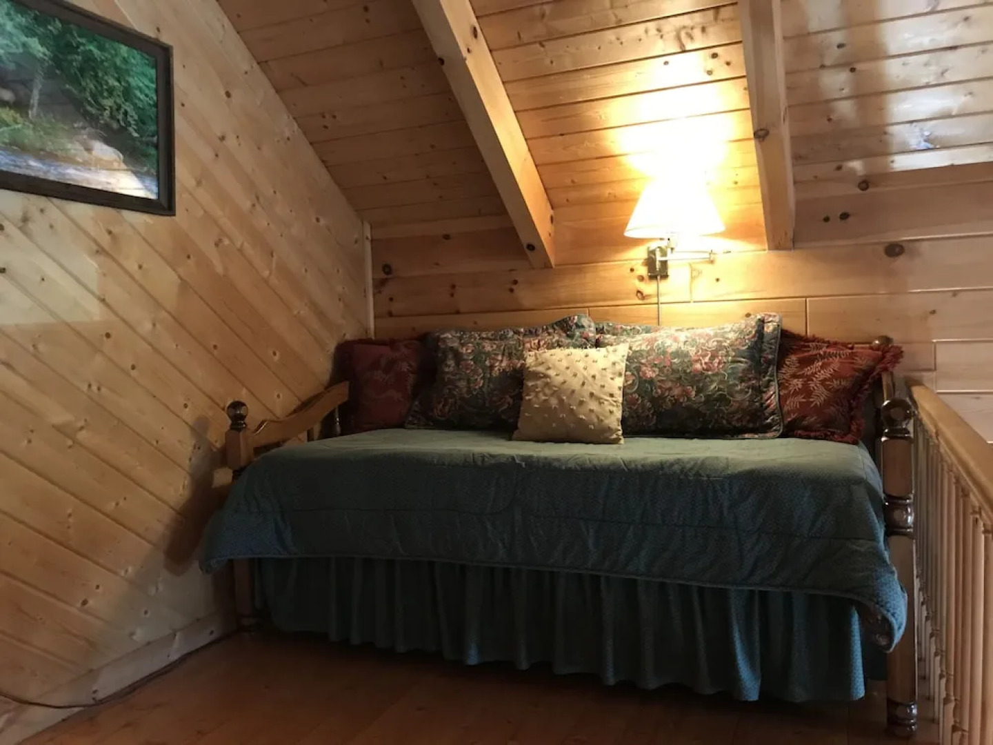 Iris Cabin at Blairsville 2 Bedrooms 2 Bathrooms Cabin