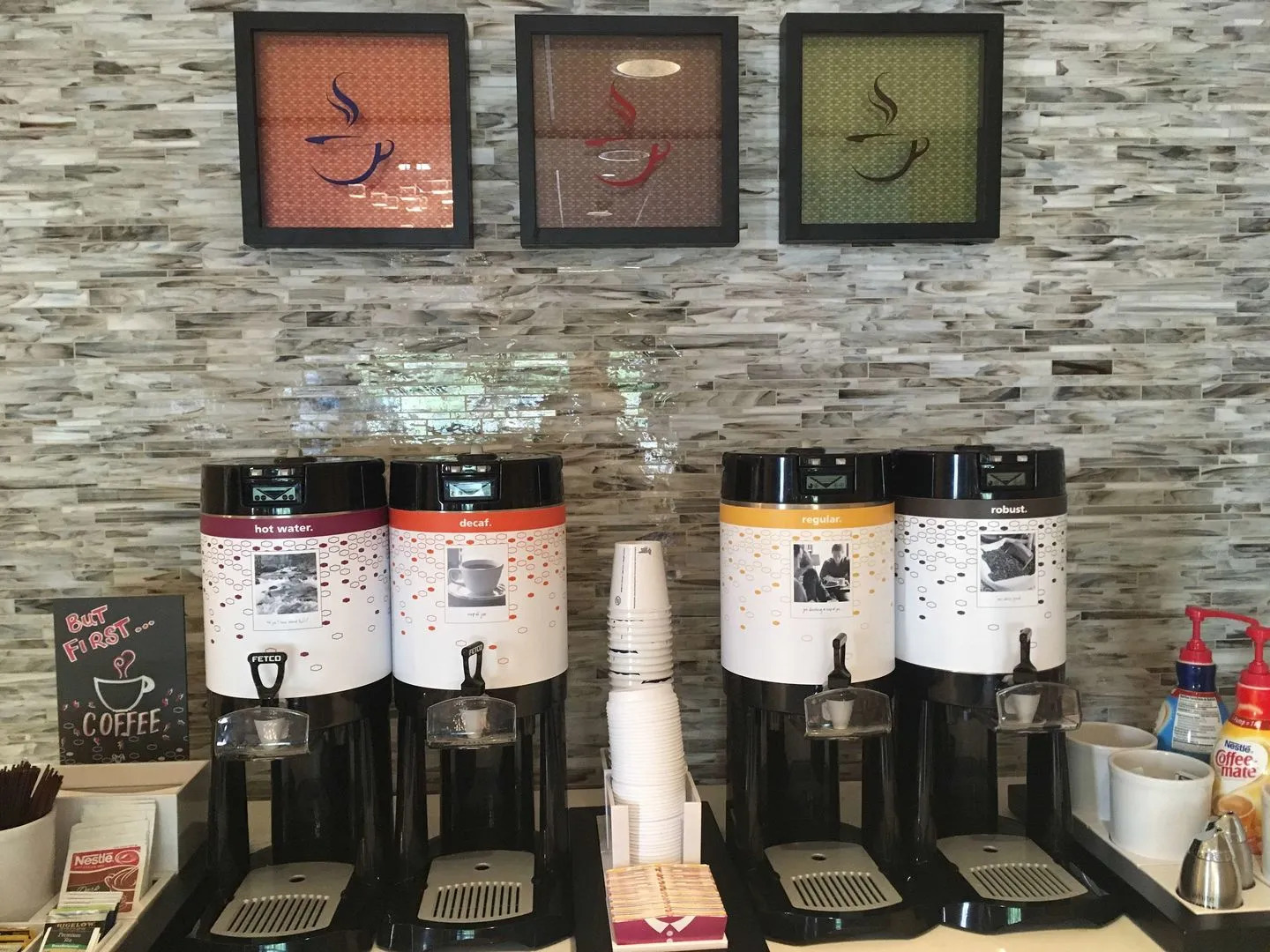 Hampton Inn & Suites Newburgh Stewart Airport