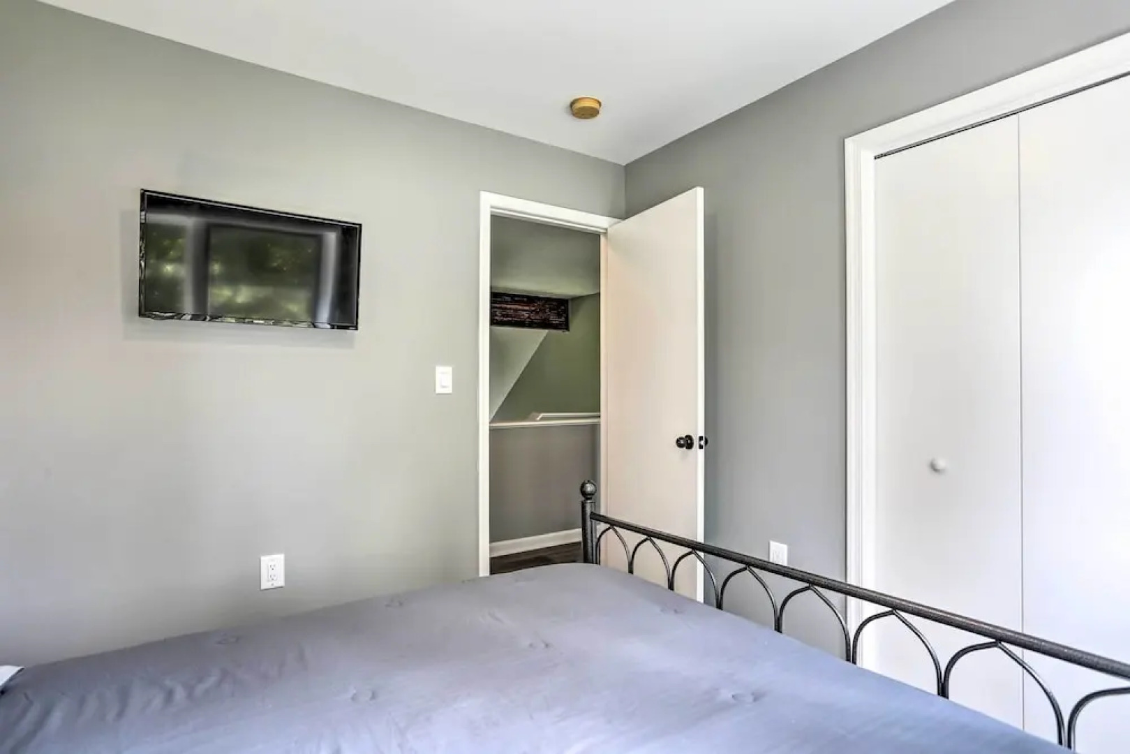 Scotron Home W/game Room - 5 Miles to Skiing!