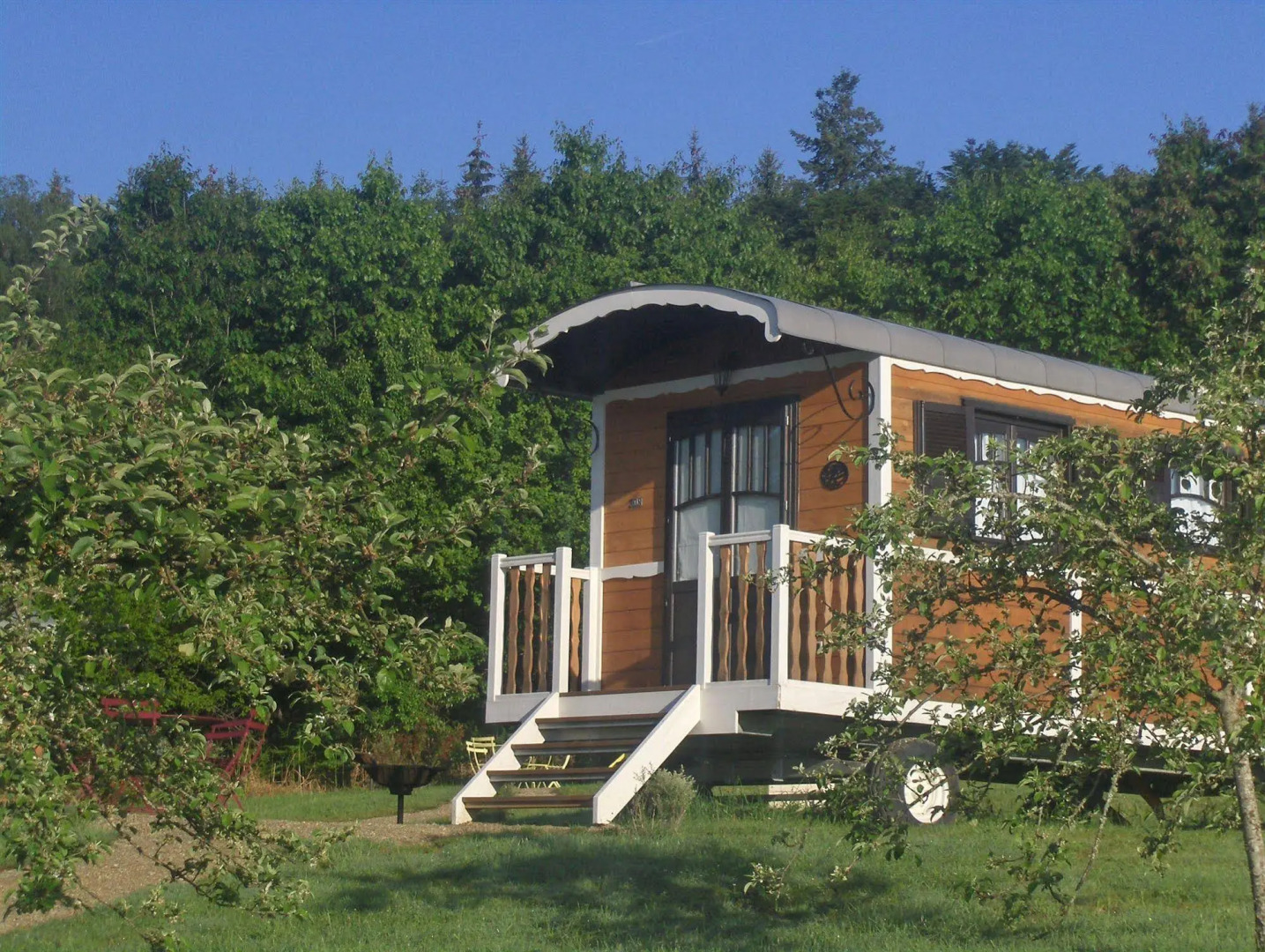 Le Village des Monédières - Slowmoov