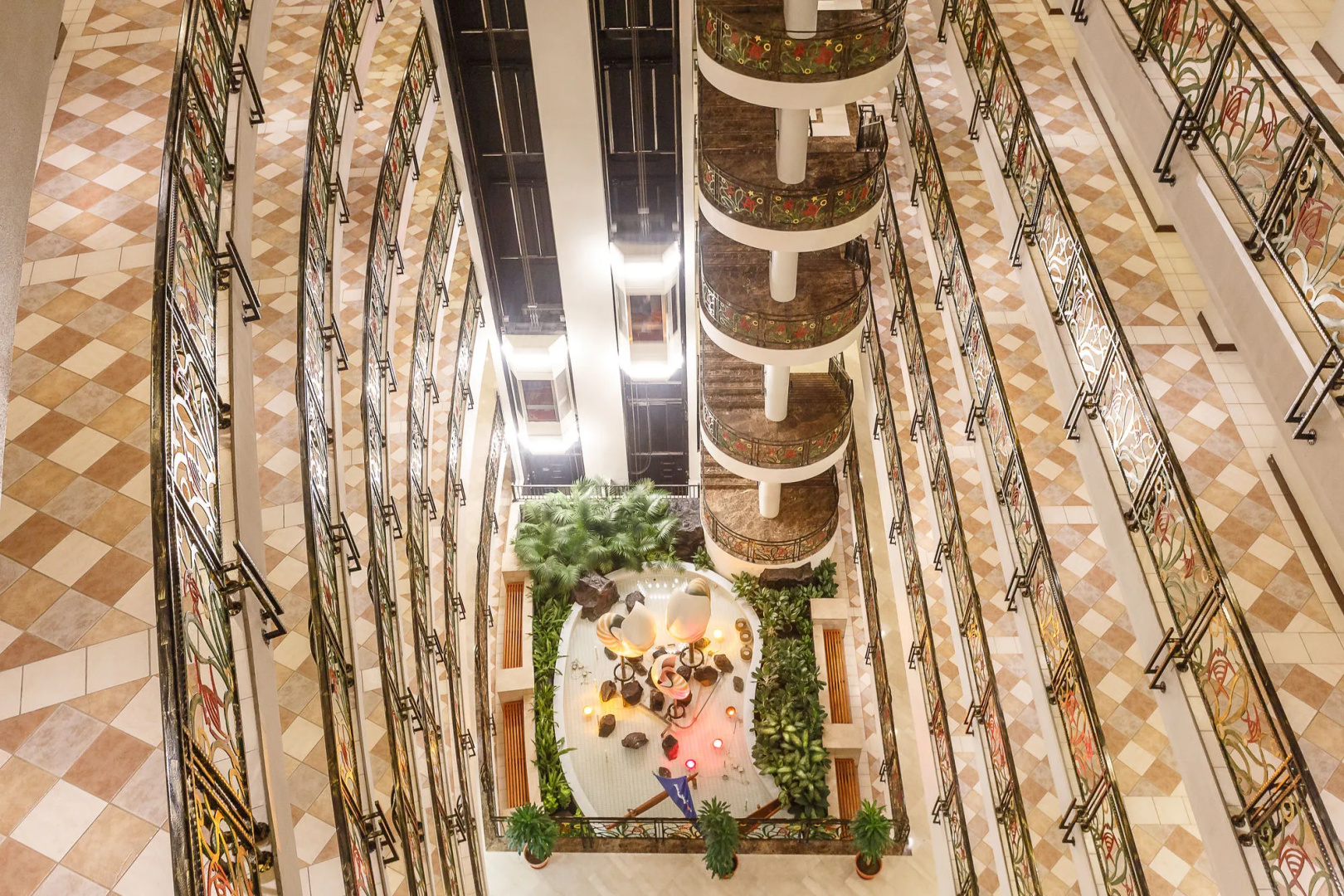 Palasia Hotel Palau