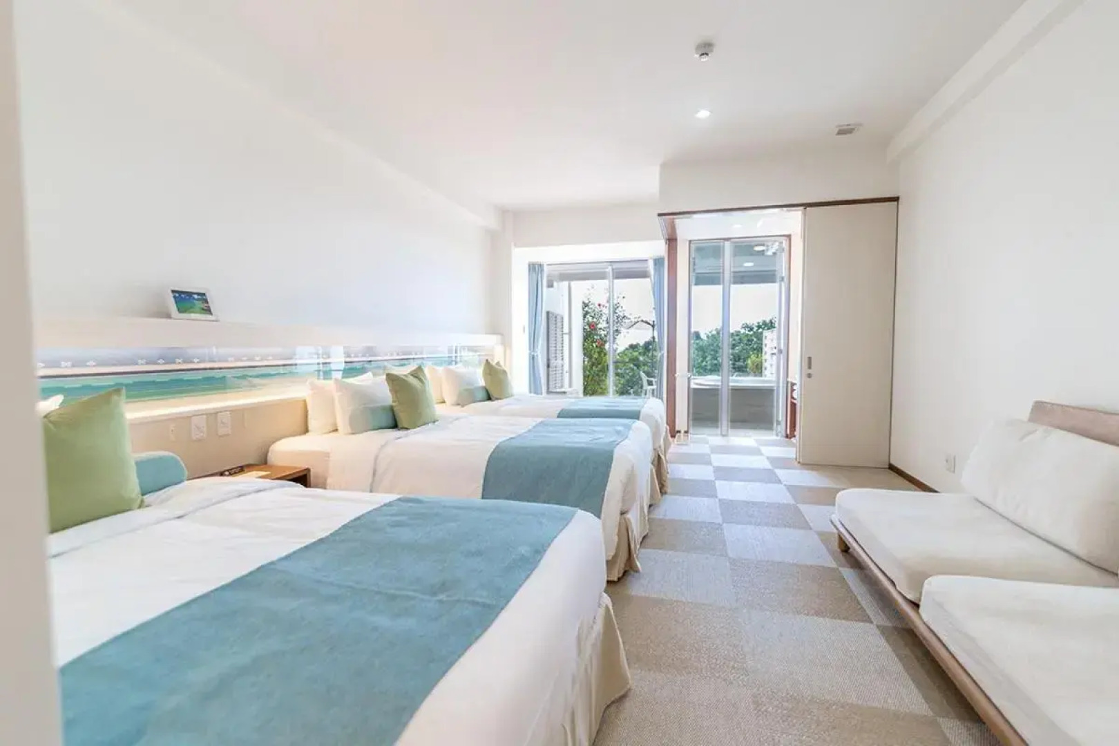 Seven Colors Ishigakijima