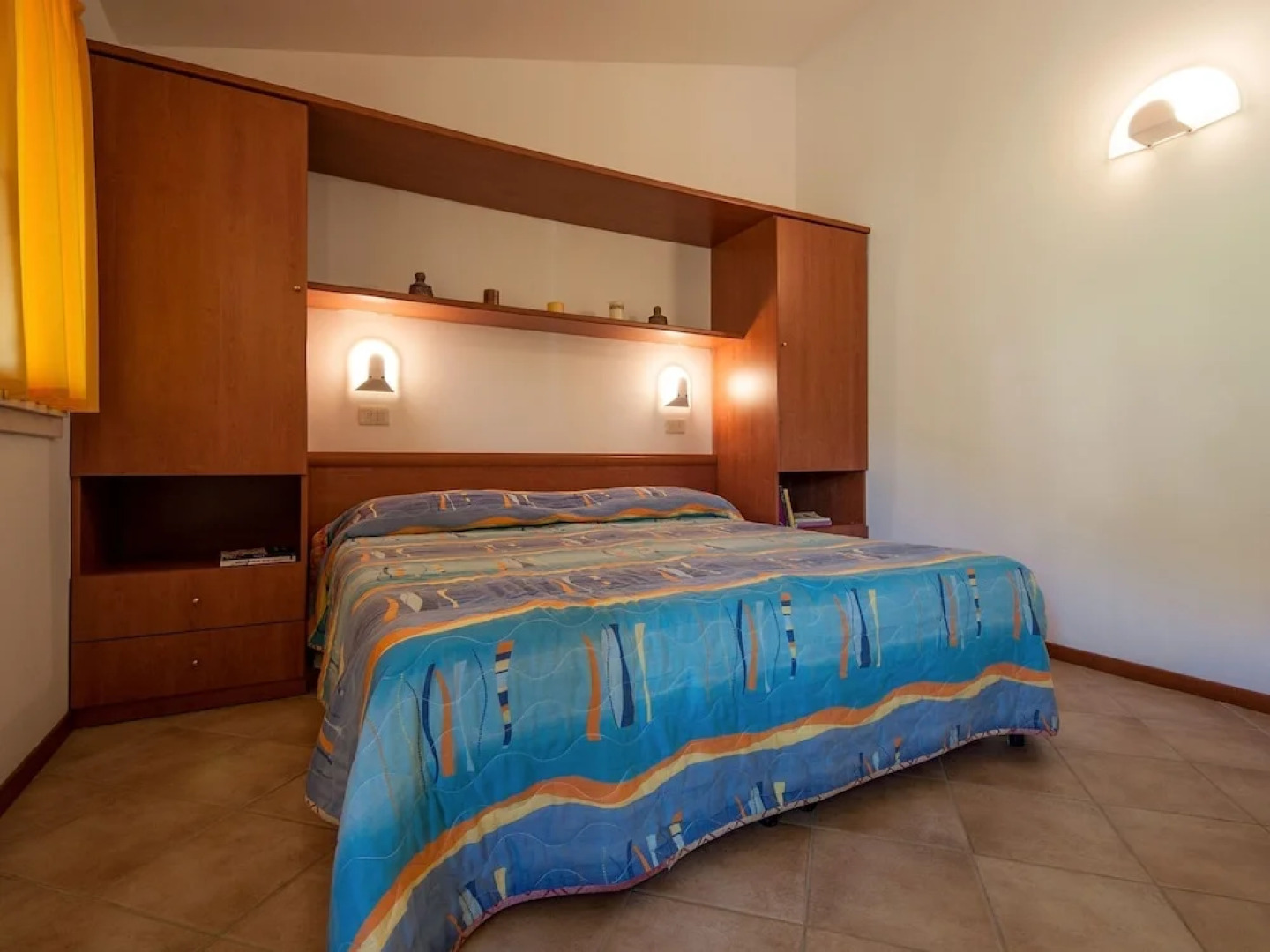 Cozy Apartment With air Conditioning Near the Sea