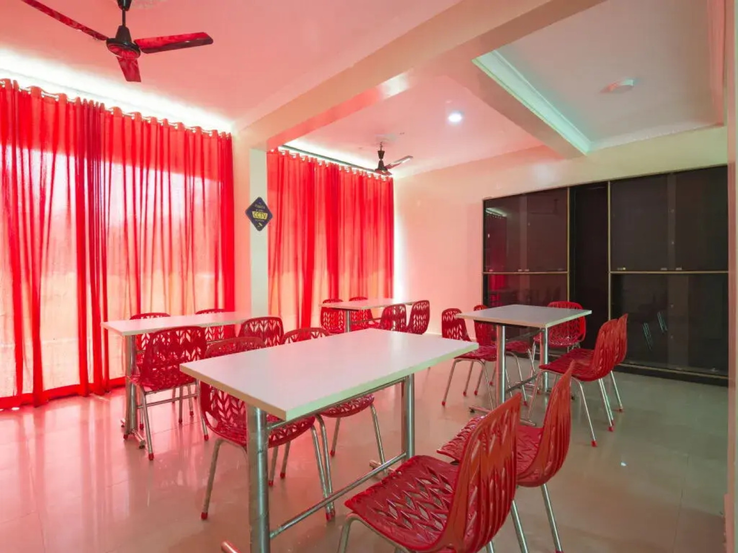 Shivam Resort by OYO Rooms