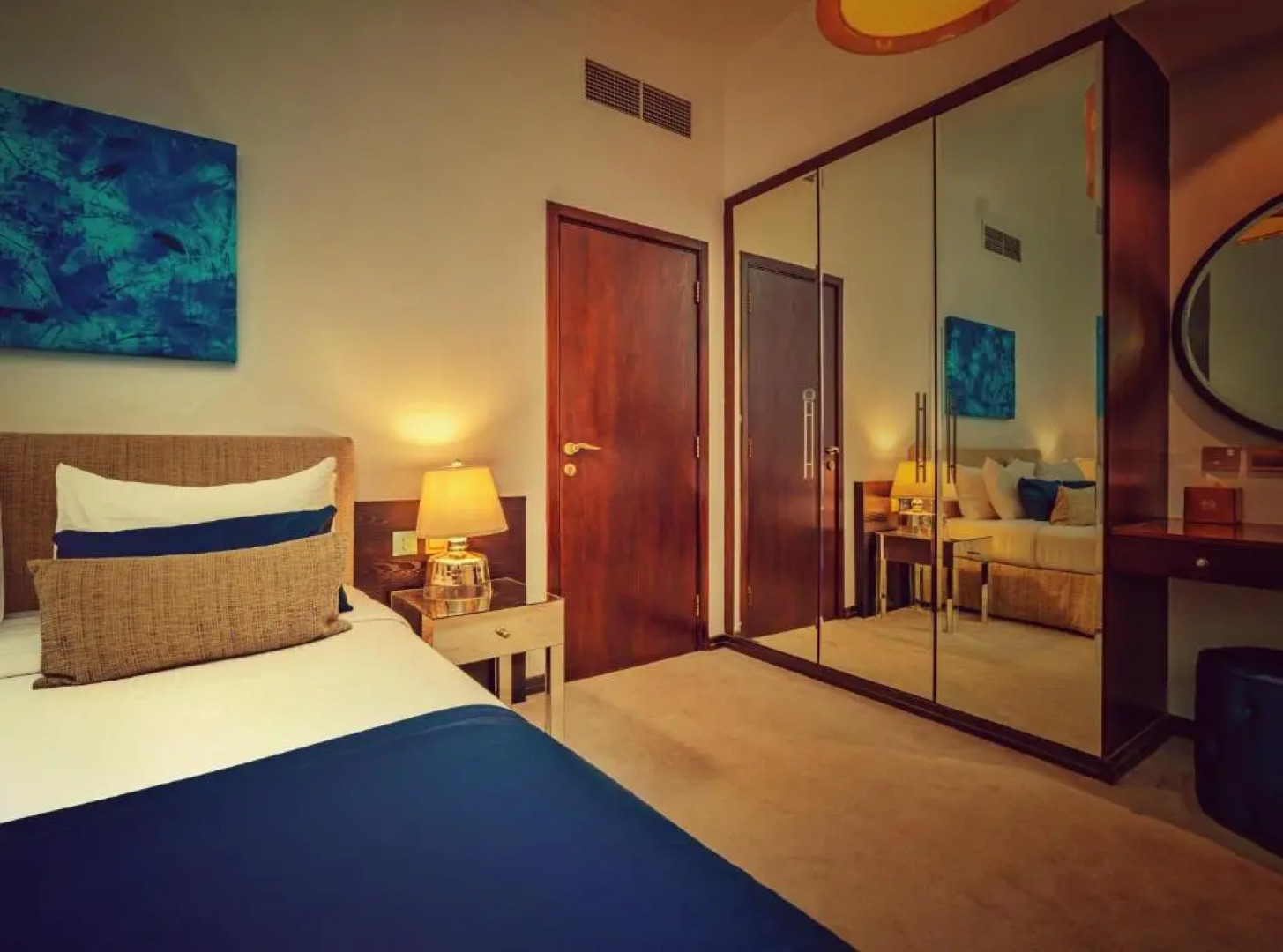 First Central Hotel Suites