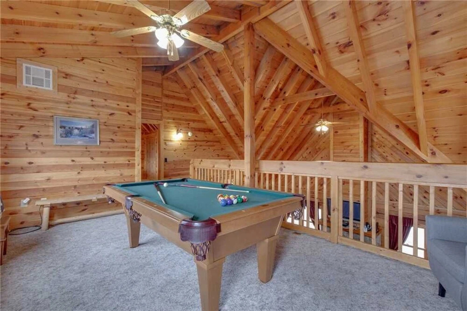 Bear View - Three Bedroom Cabin