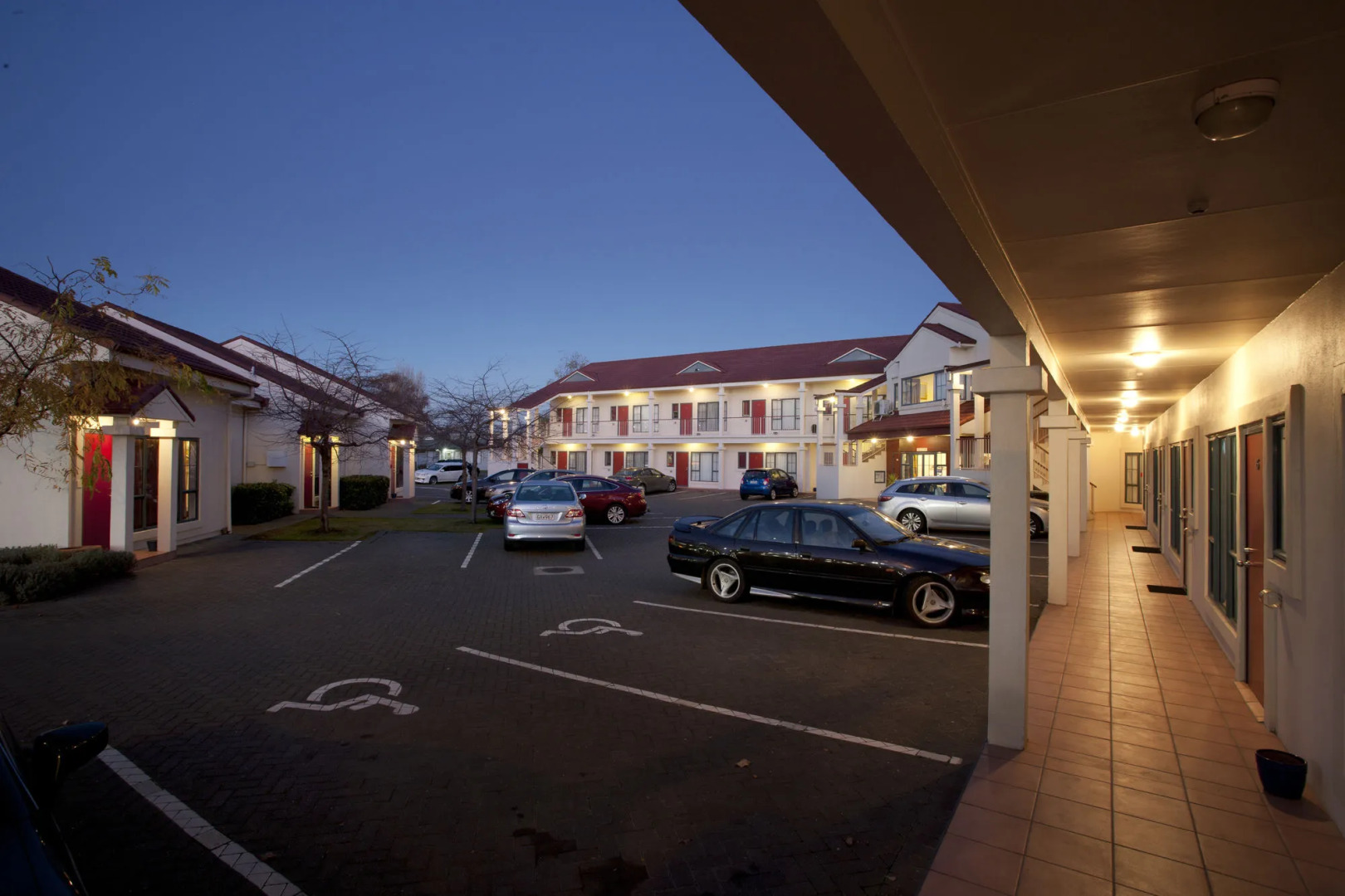 Aubyn Court Spa Motel