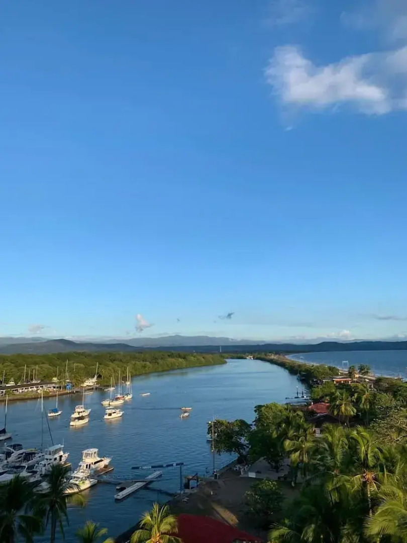 Puerto Azul Residences