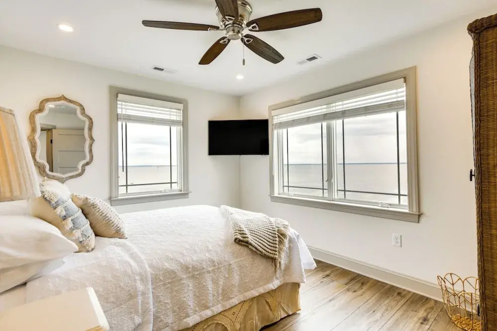 Waterfront Maryland Vacation Home: Private Beach!