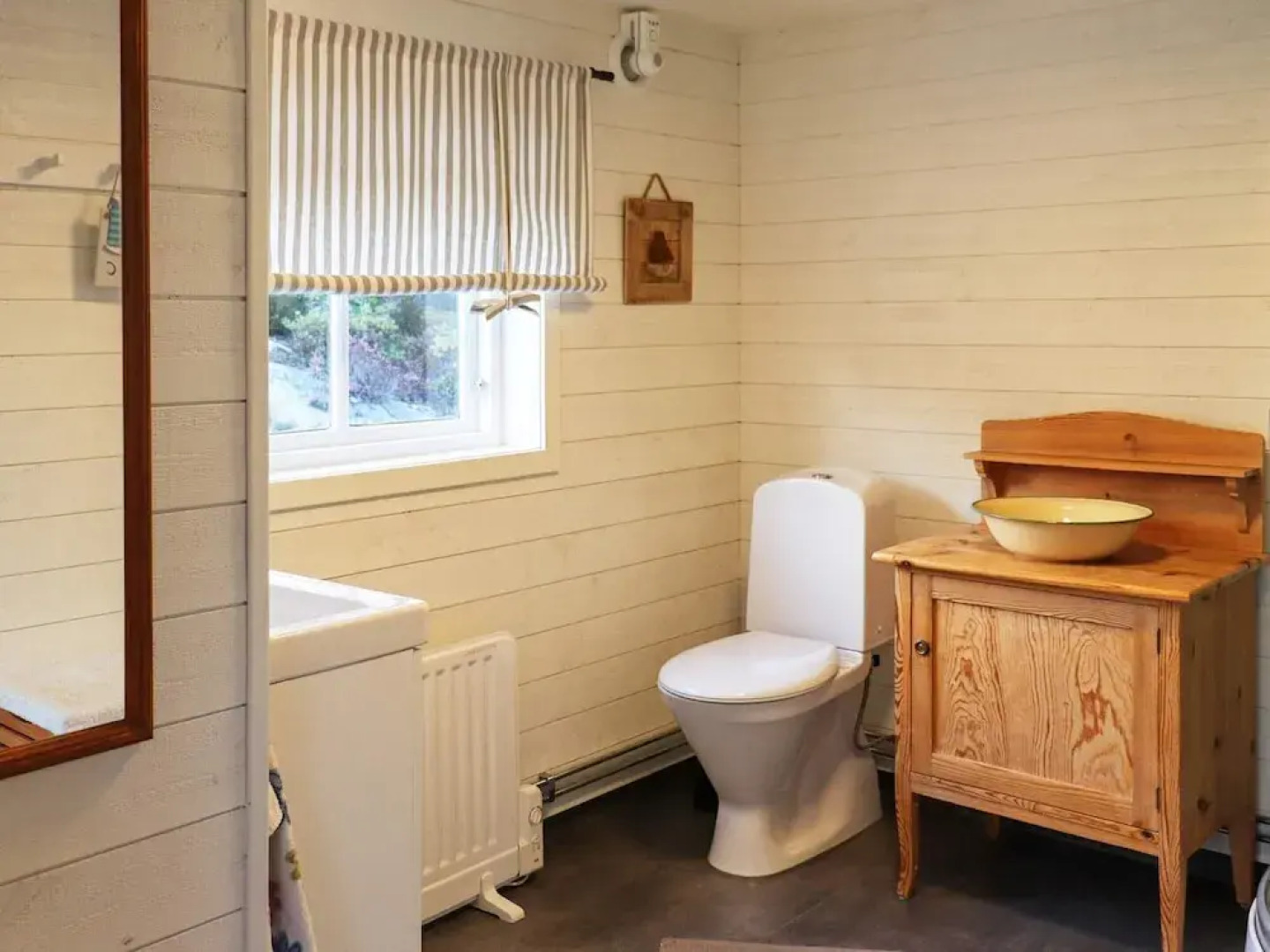 9 Person Holiday Home in Frandefors-by Traum