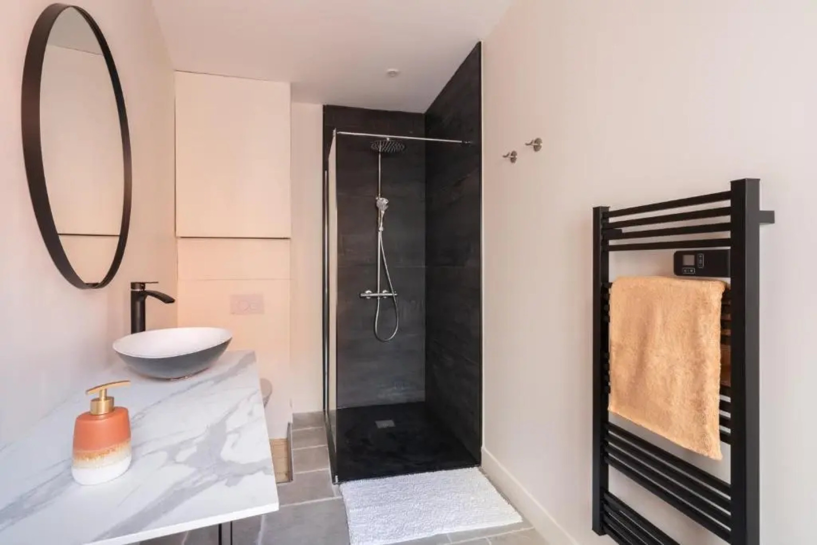 Laroziere Chambres D’Hotes